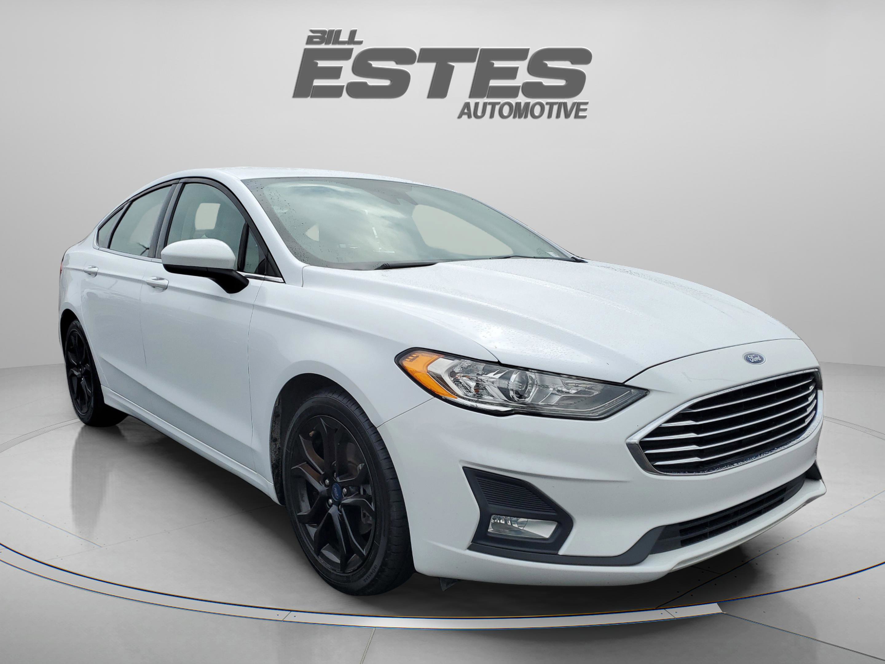 Certified 2019 Ford Fusion SE w/ Equipment Group 151A image 4