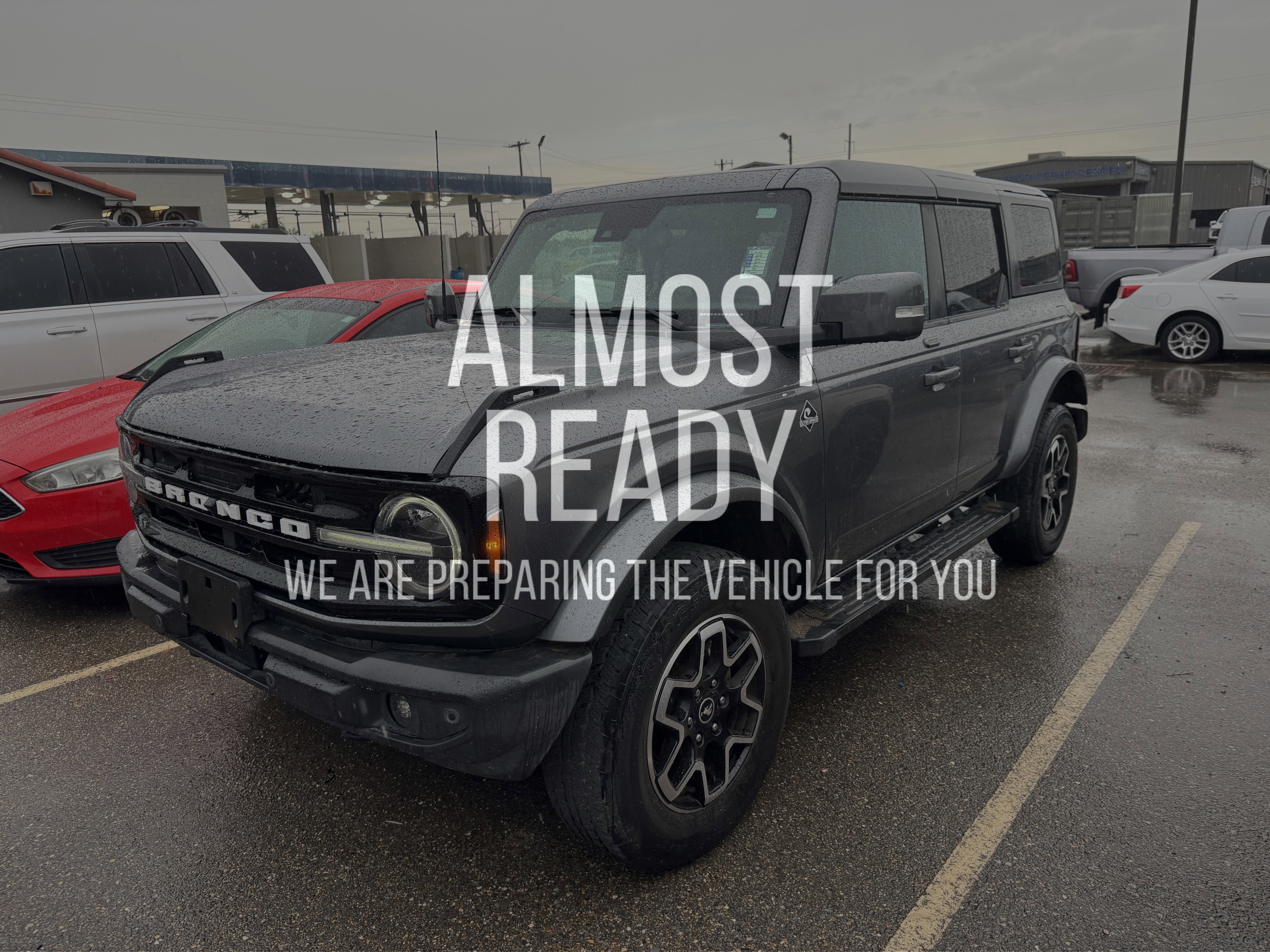 Certified 2023 Ford Bronco Outer Banks AWD/4WD image 2