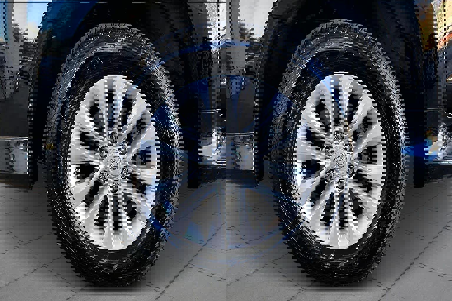 Used 2023 Lexus GX 460 Premium image 23