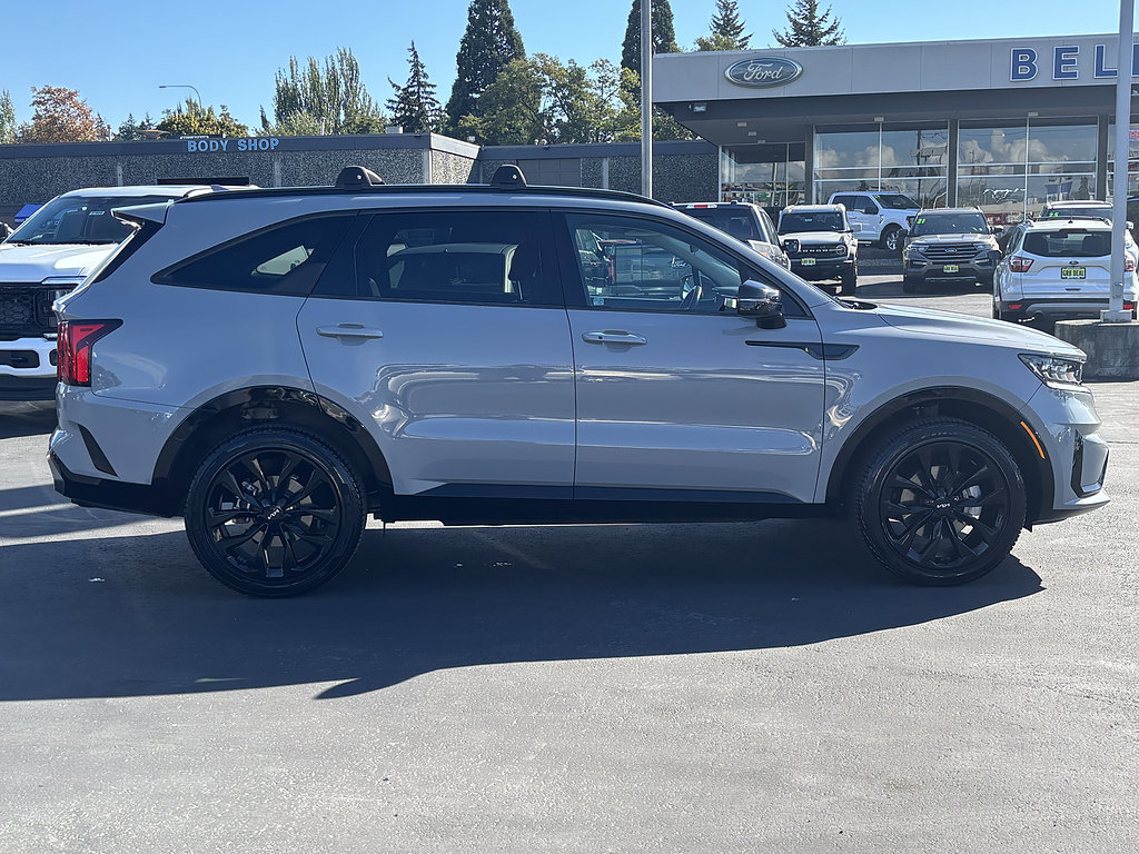 Used 2022 Kia Sorento SX AWD/4WD image 4