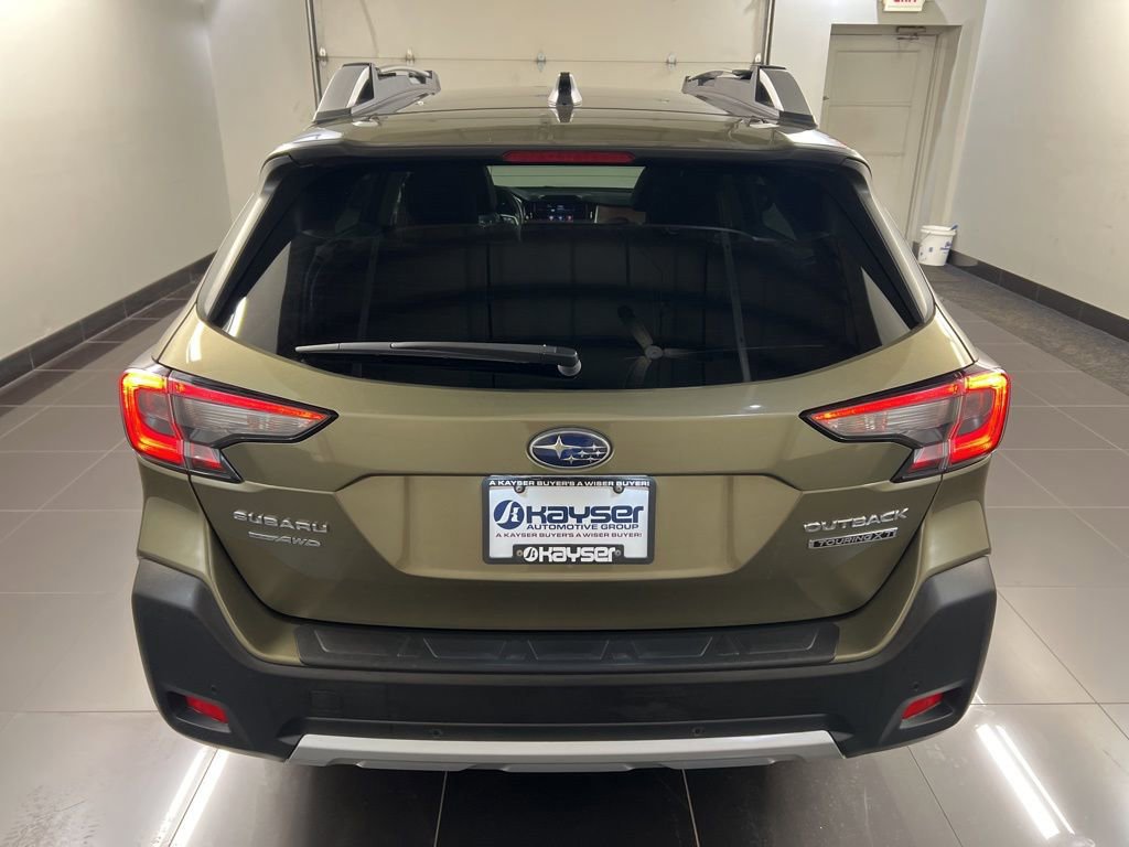 Used 2023 Subaru Outback Touring XT w/ Popular Package #2 image 3