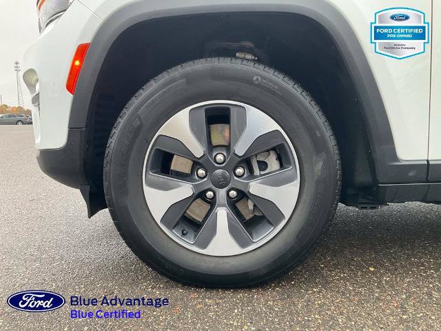 Used 2023 Jeep Grand Cherokee 4WD 4xe image 30