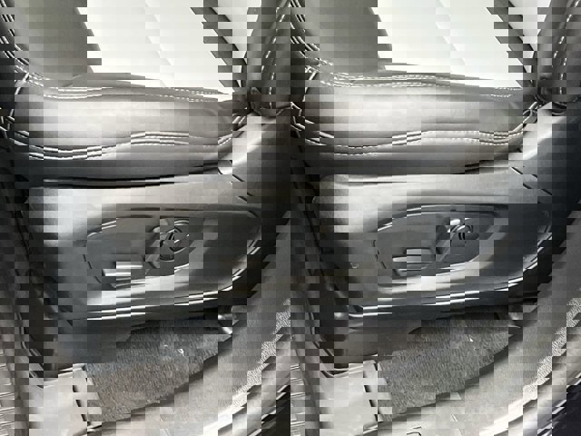 Certified 2023 Ford Explorer XLT w/ Equipment Group 202A image 11