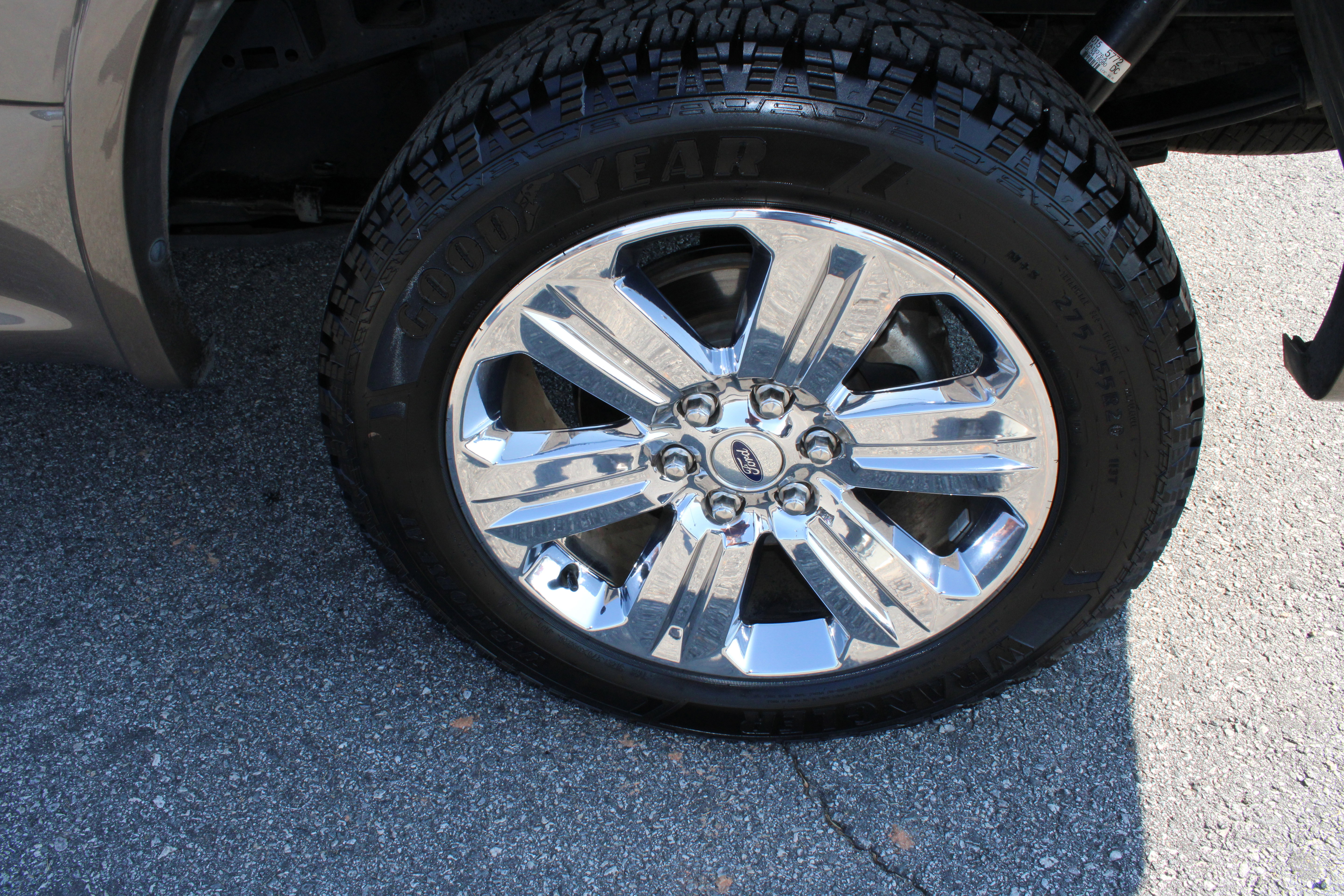 Certified 2020 Ford F150 Lariat w/ Equipment Group 502A Luxury image 11