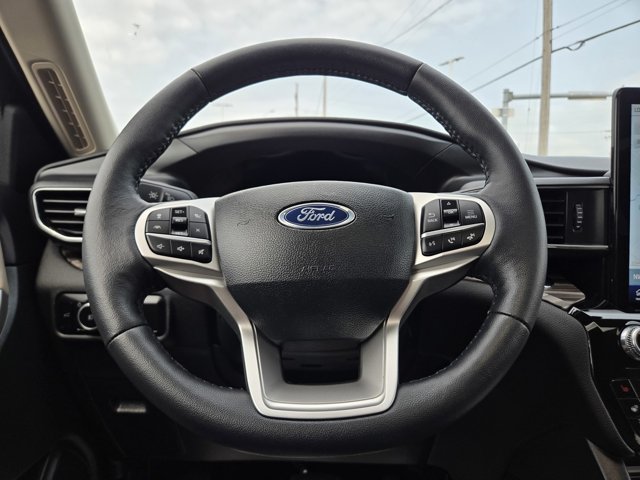 Certified 2023 Ford Explorer Limited w/ Limited Technology Package AWD/4WD image 20