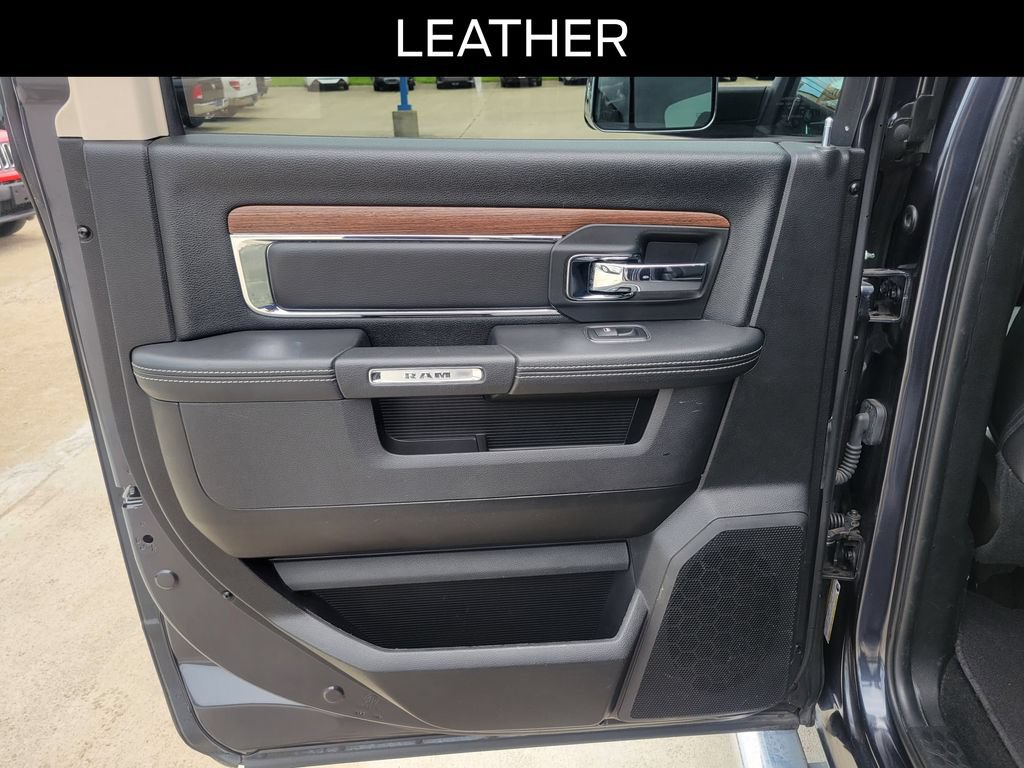 Used 2017 RAM 1500 Laramie AWD/4WD image 13
