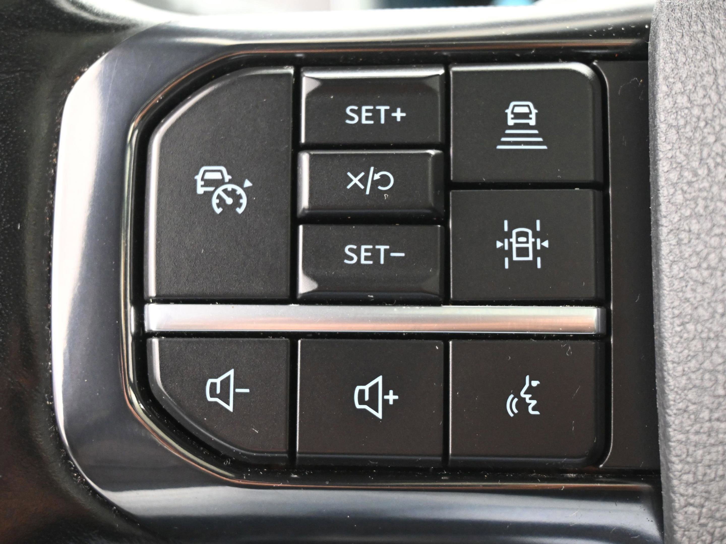 Certified 2022 Ford F150 Platinum w/ Equipment Group 701A High image 35