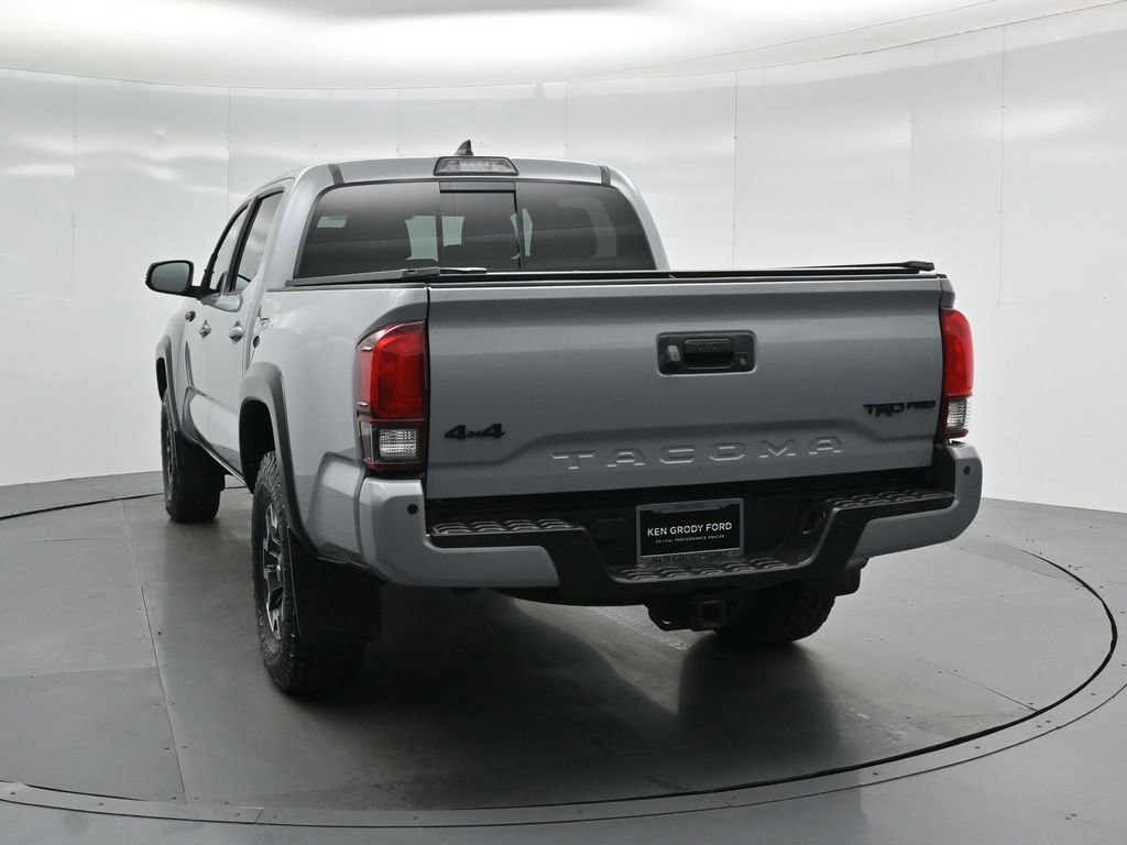 Used 2018 Toyota Tacoma TRD Off-Road image 23