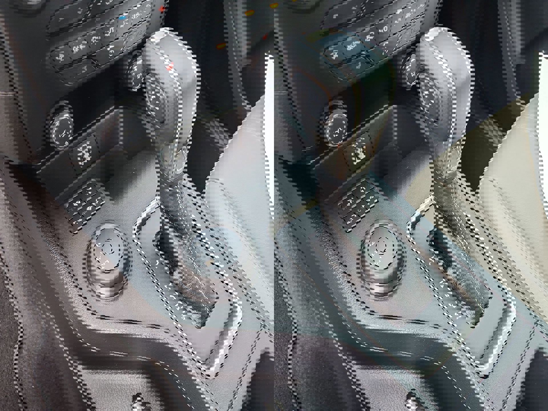 Certified 2020 Ford Ranger Lariat w/ Equipment Group 501A Mid image 27