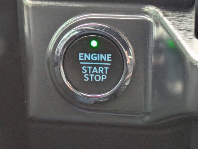 Certified 2023 Ford F150 Lariat w/ Equipment Group 502A High image 29