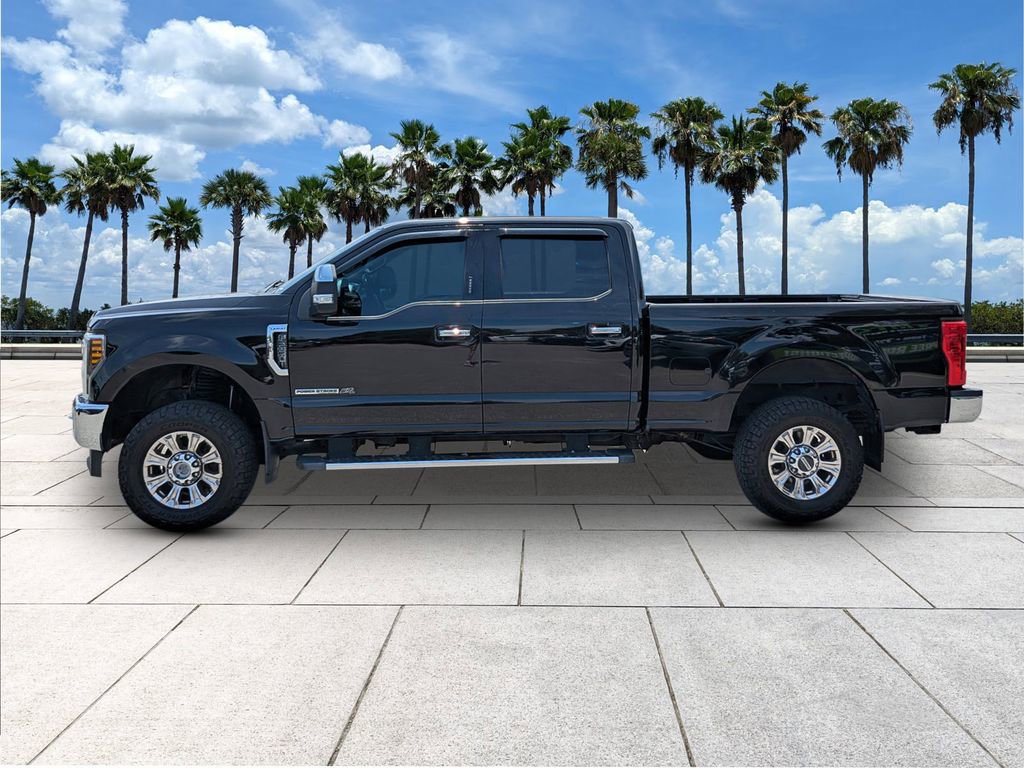 Certified 2018 Ford F250 Lariat w/ Lariat Ultimate Package AWD/4WD image 4