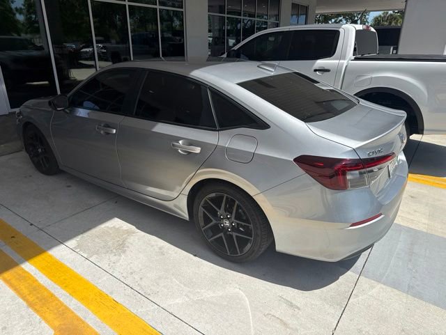 Used 2025 Honda Civic Sport image 3