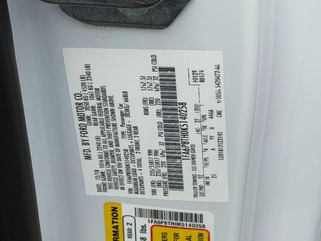 Certified 2019 Ford Mustang Coupe RWD image 29