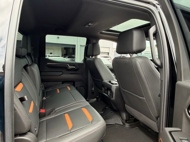 Used 2023 GMC Sierra 1500 AT4 w/ AT4 Premium Package AWD/4WD image 15