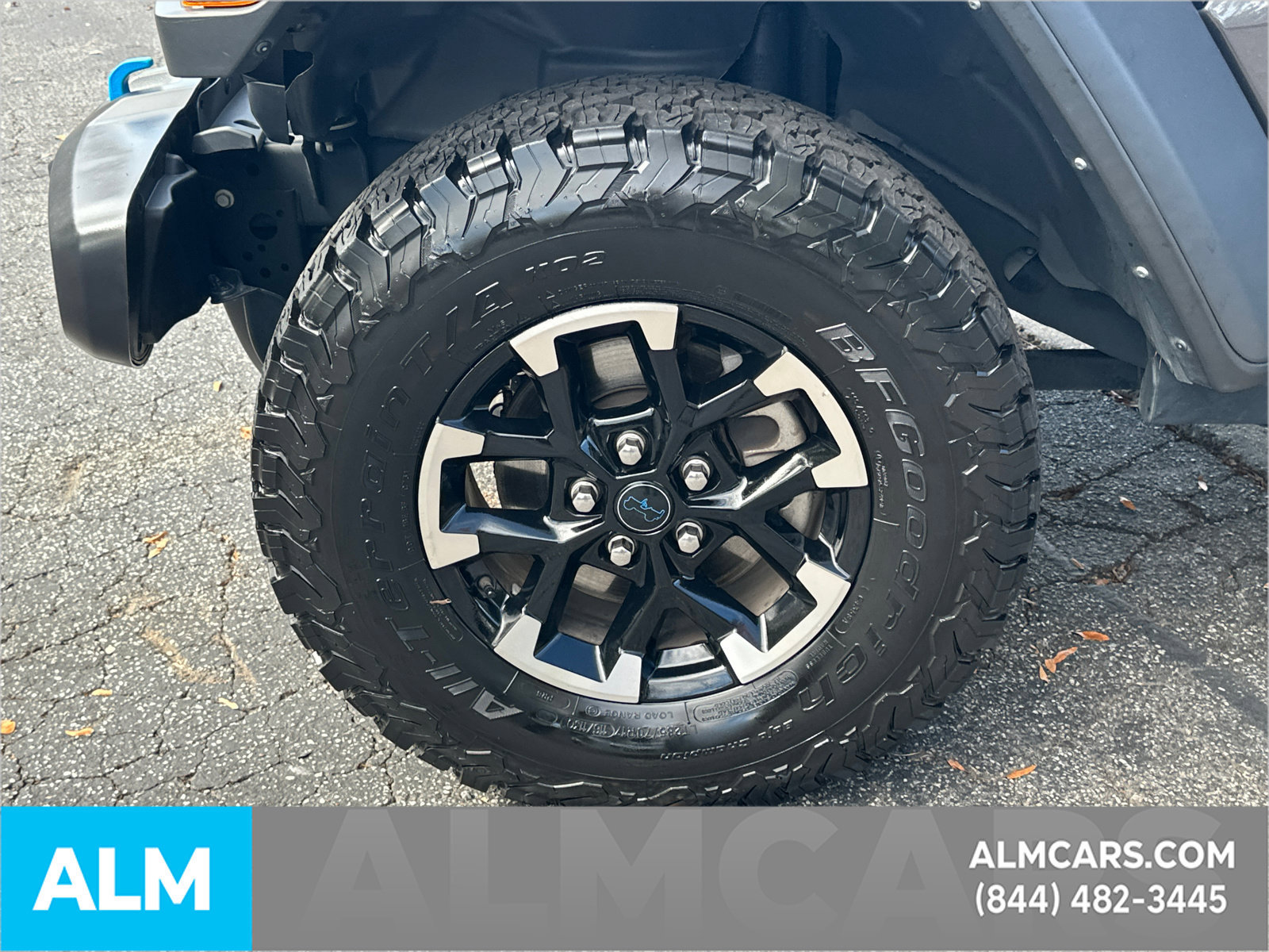 Used 2024 Jeep Wrangler Unlimited Rubicon 4xe AWD/4WD image 12