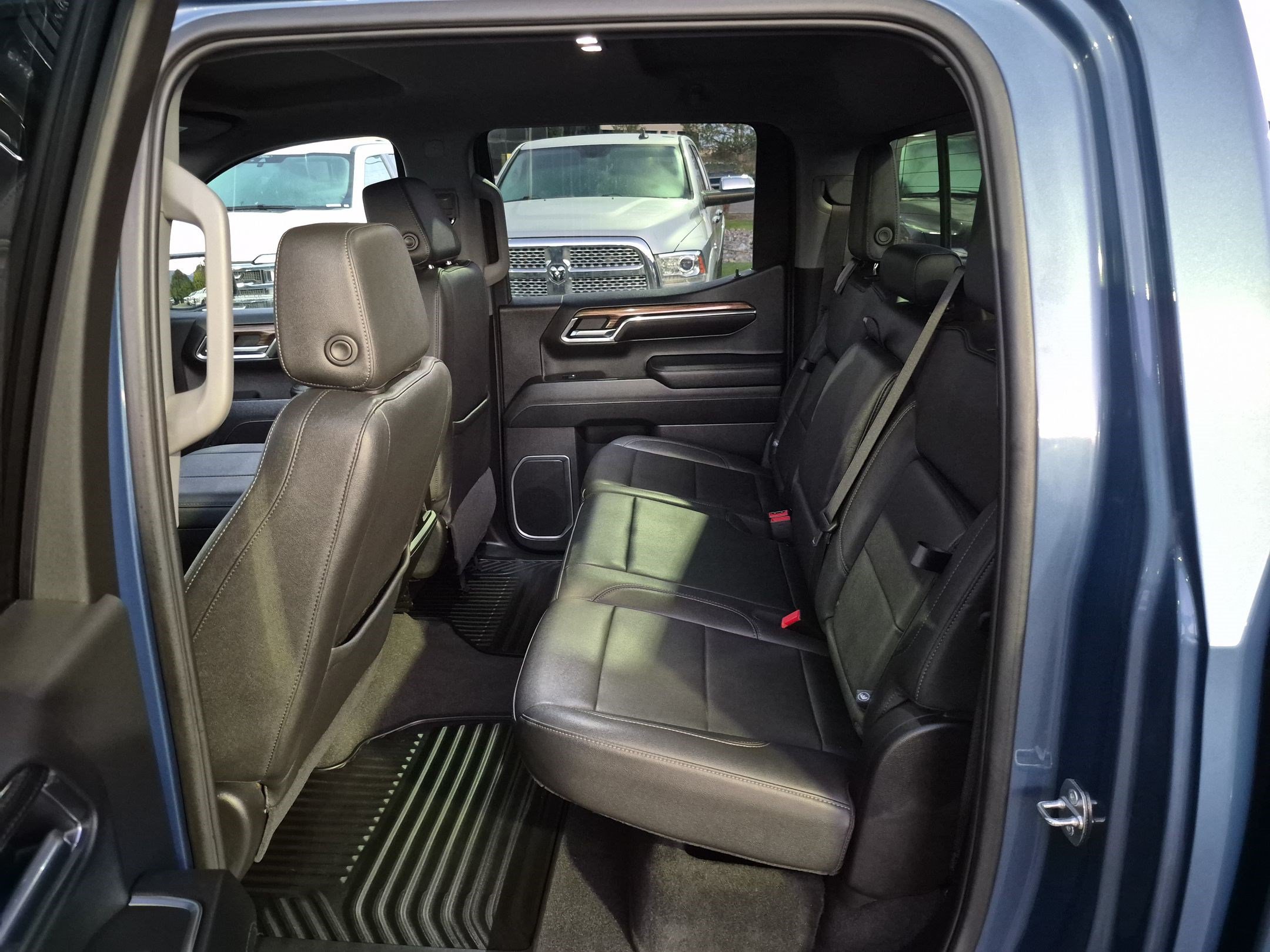 Used 2024 Chevrolet Silverado 1500 RST w/ Convenience Package II AWD/4WD image 29