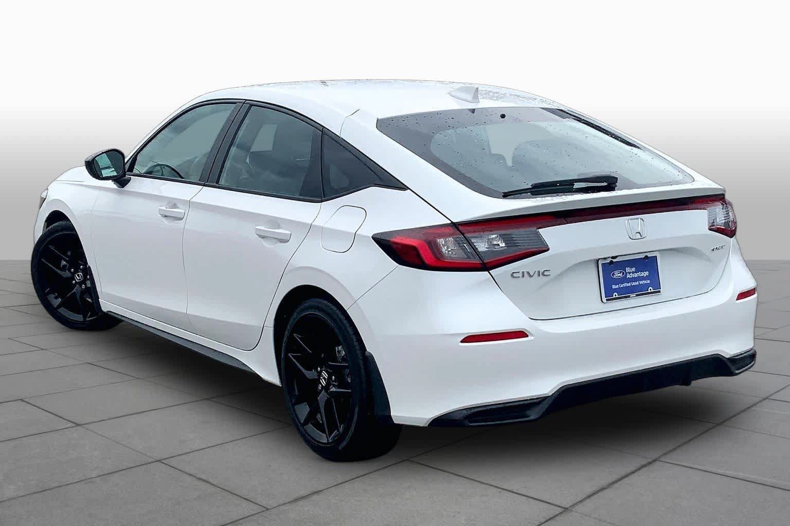 Used 2025 Honda Civic Sport image 12