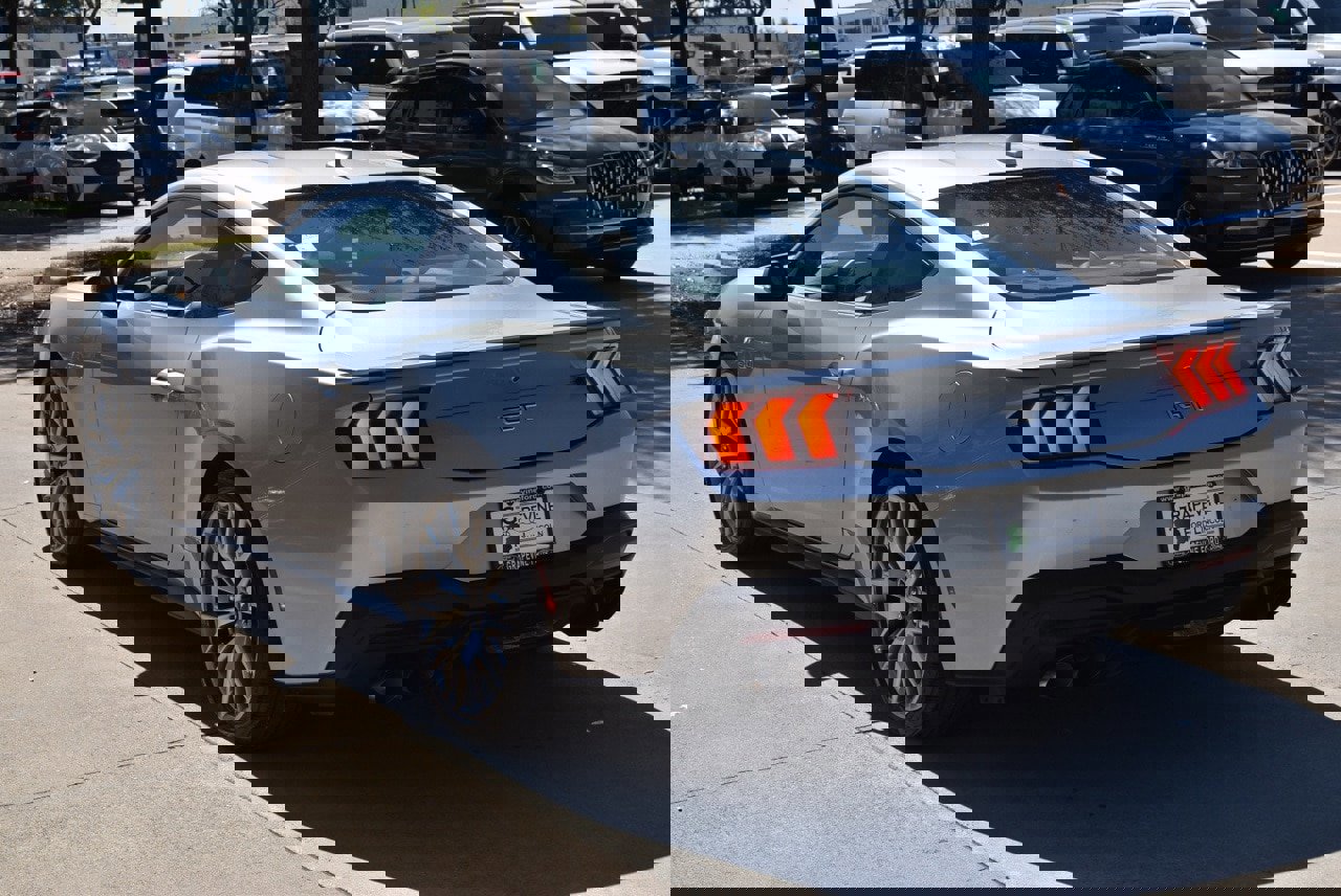 Certified 2025 Ford Mustang GT Premium image 5