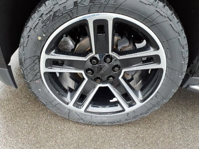 Used 2020 GMC Yukon XL Denali w/ Open Road Package image 16