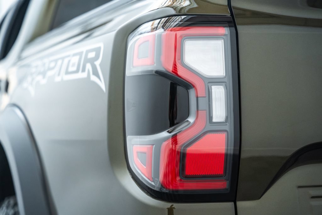 Certified 2025 Ford Ranger Raptor AWD/4WD image 8