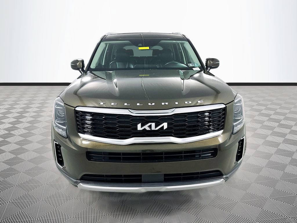 Used 2022 Kia Telluride S AWD/4WD image 3