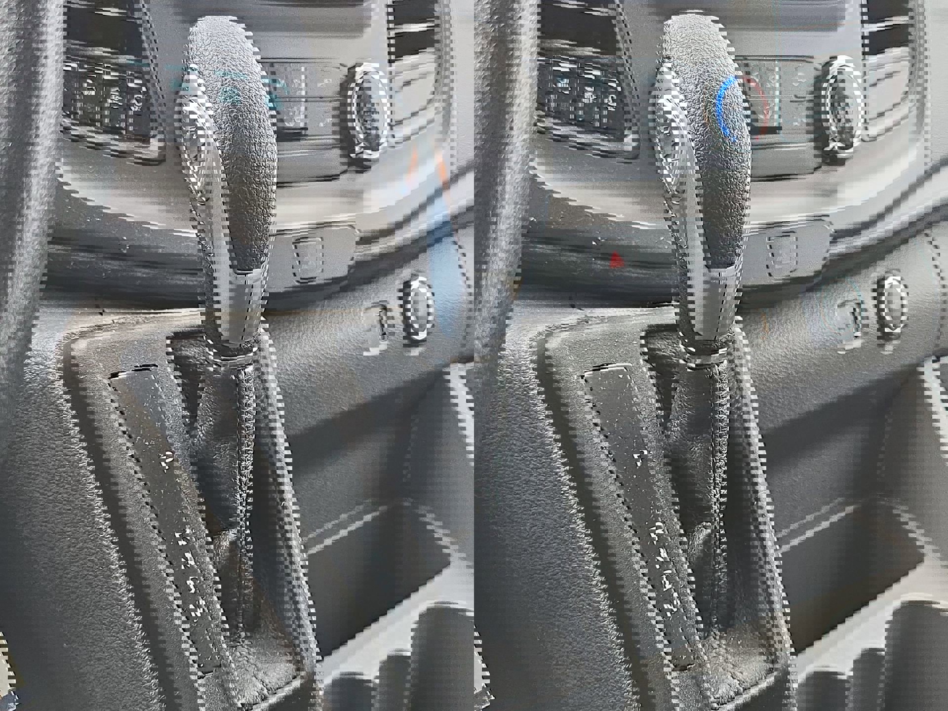 Certified 2020 Ford Transit 350 XLT image 18