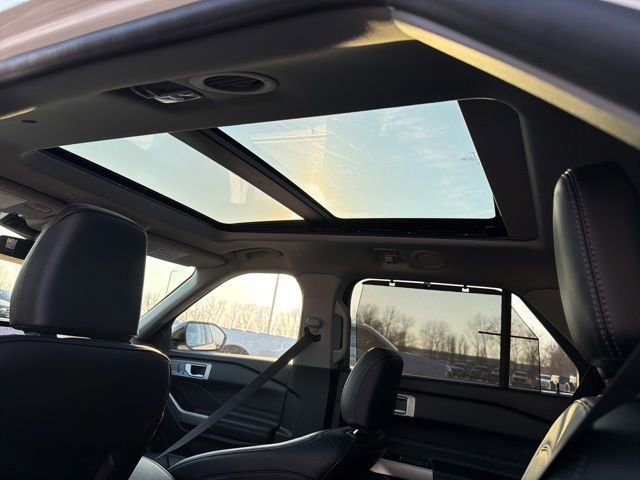 Certified 2022 Ford Explorer Limited image 21