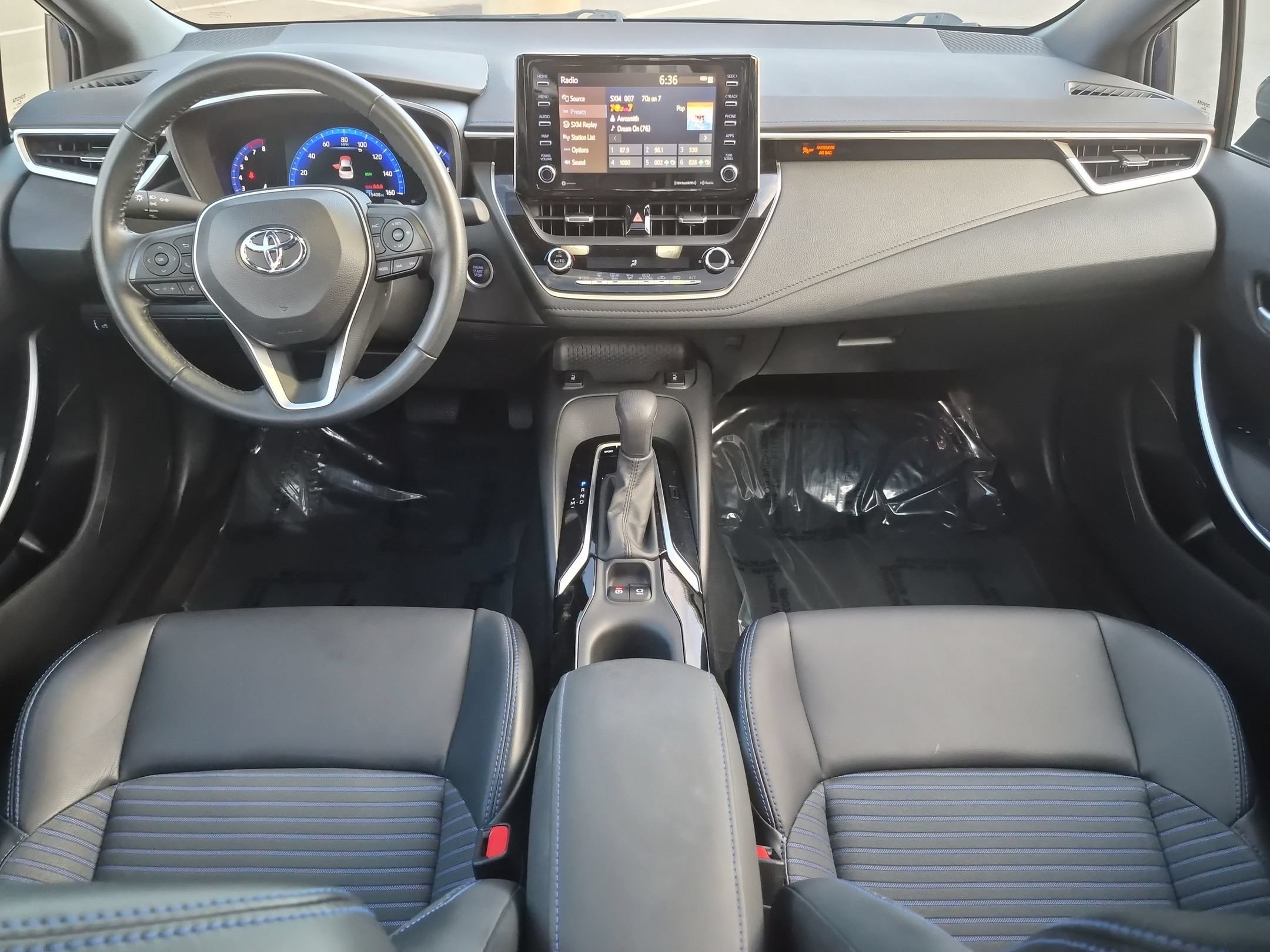 Used 2021 Toyota Corolla XSE FWD image 32