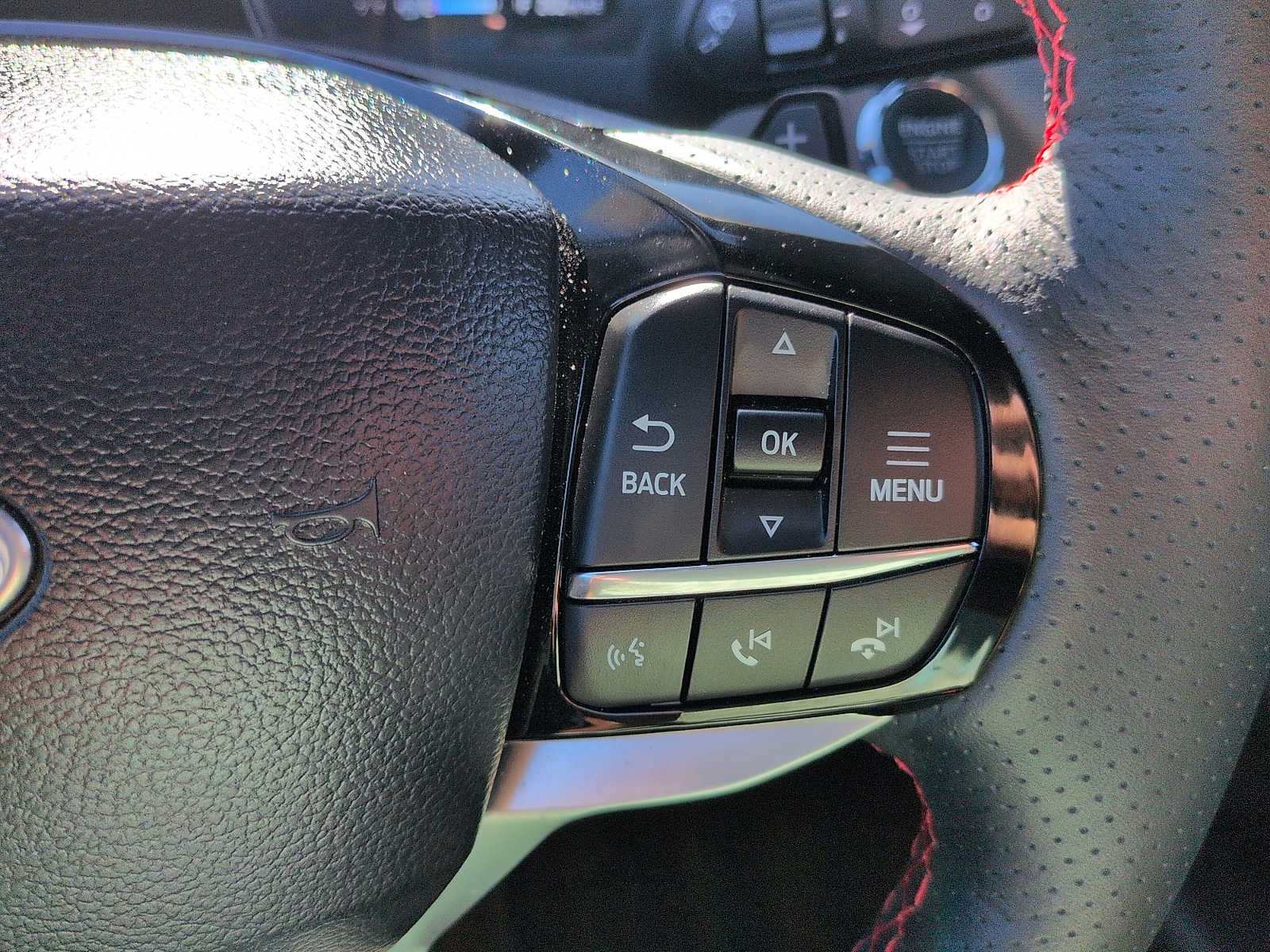 Certified 2026 Ford Explorer ST AWD/4WD image 18