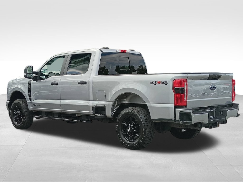 Certified 2024 Ford F250 XL w/ STX Appearance Package AWD/4WD image 7