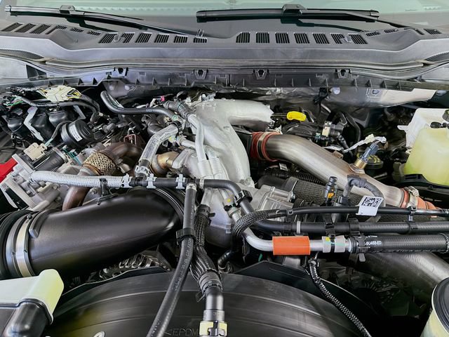 Certified 2026 Ford F450 Platinum w/ Platinum Plus Package AWD/4WD image 37