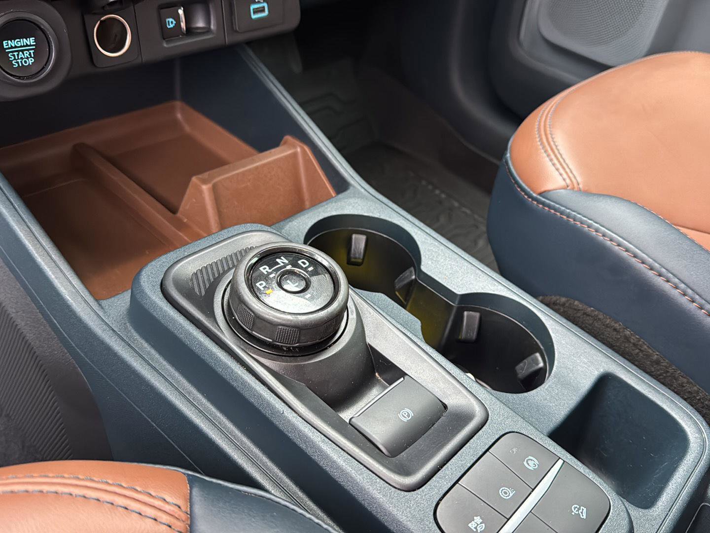 Certified 2023 Ford Maverick Lariat w/ Equipment Group 500A Standard image 25