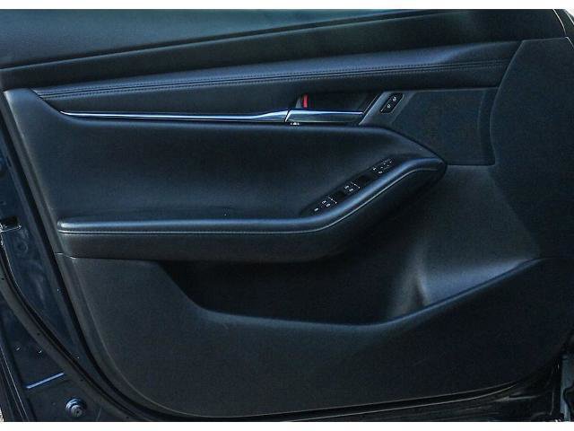 Used 2025 MAZDA MAZDA3 s image 14