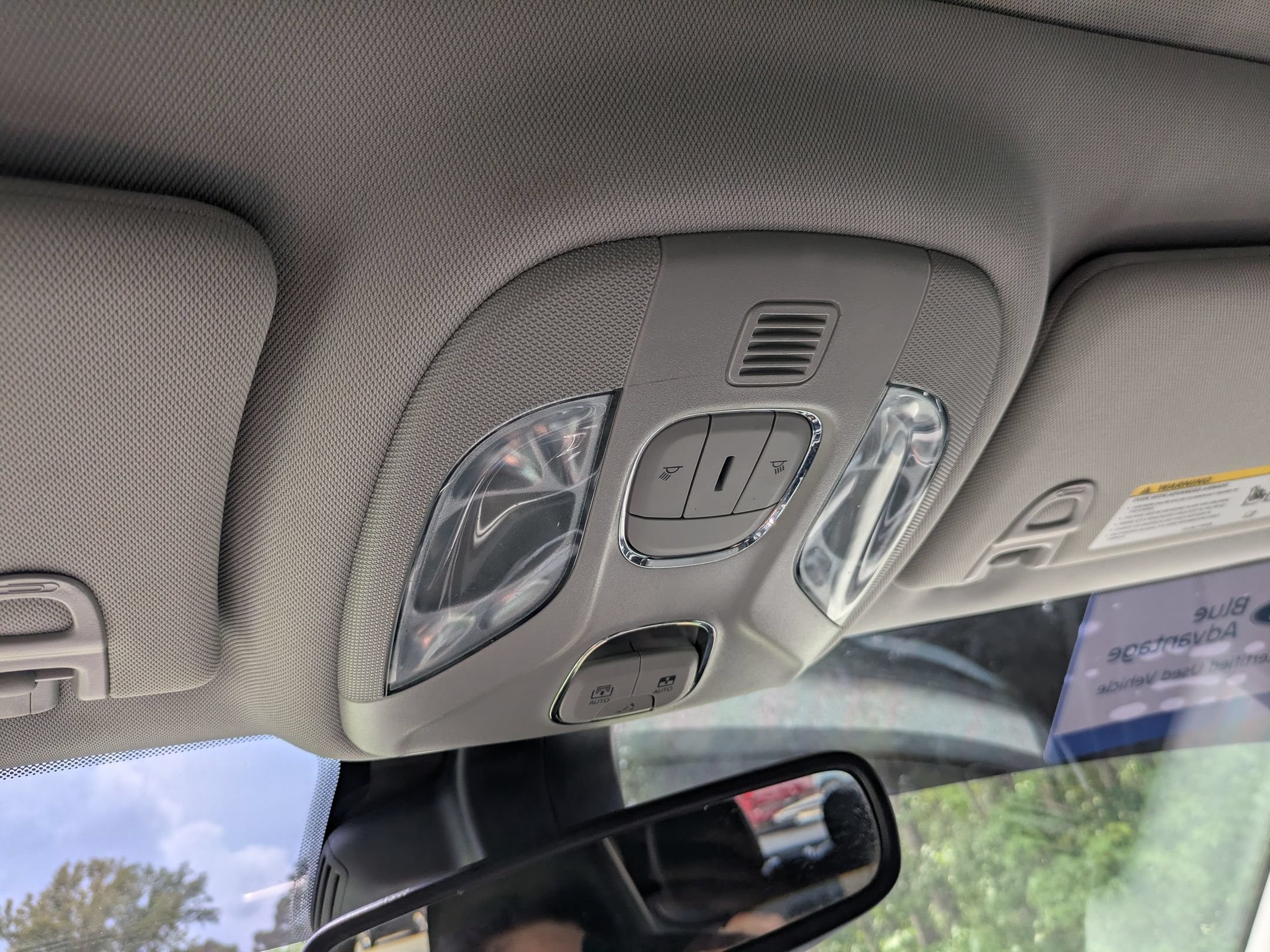 Used 2022 Jeep Compass Latitude w/ Sun and Sound Group FWD image 24