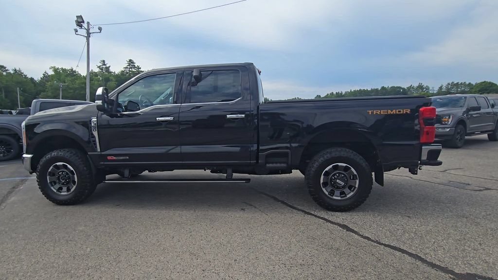 Certified 2023 Ford F350 Lariat w/ Lariat Ultimate Package AWD/4WD image 17
