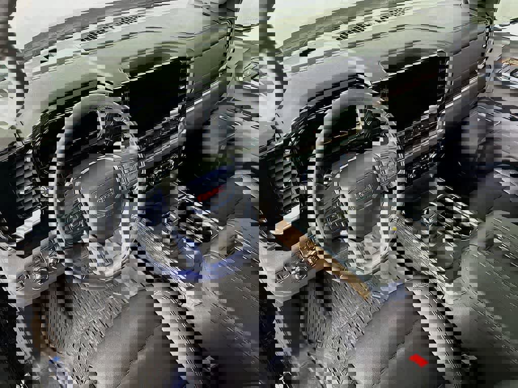 Used 2022 GMC Sierra 1500 Elevation w/ Elevation Premium Package image 9