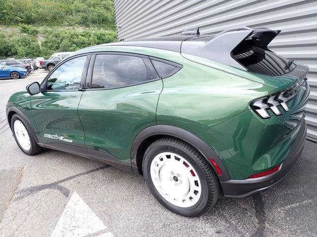 Certified 2025 Ford Mustang Mach-E GT AWD/4WD image 4