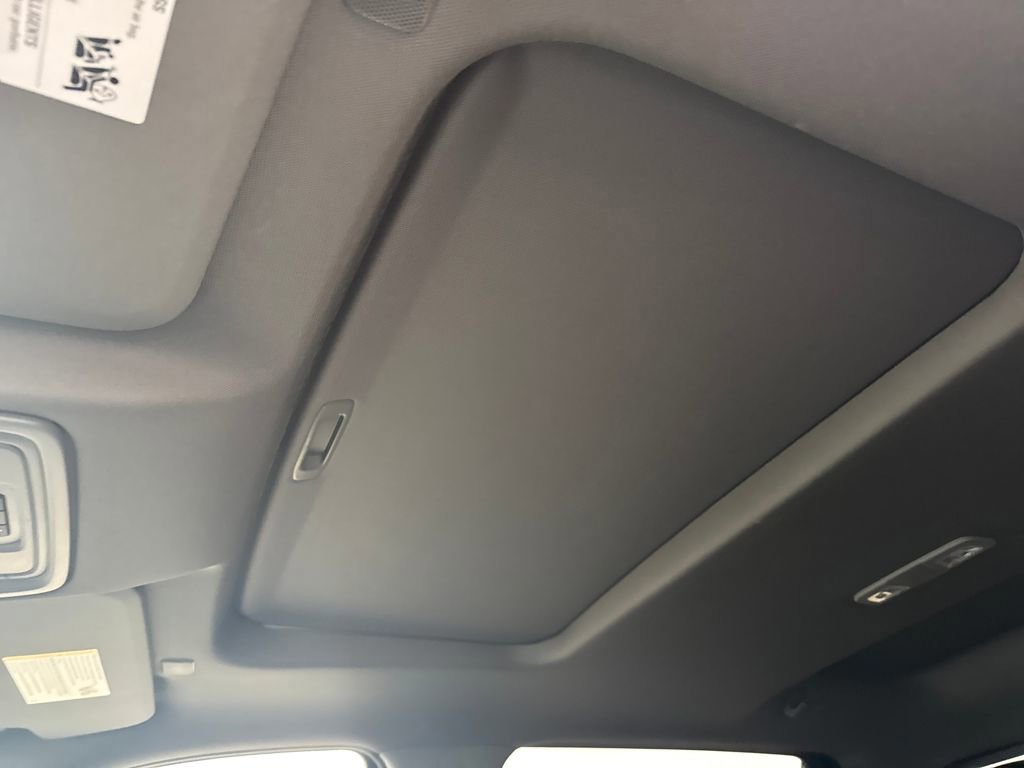 Used 2025 Chevrolet Silverado 2500 LTZ w/ LTZ Plus Package image 25