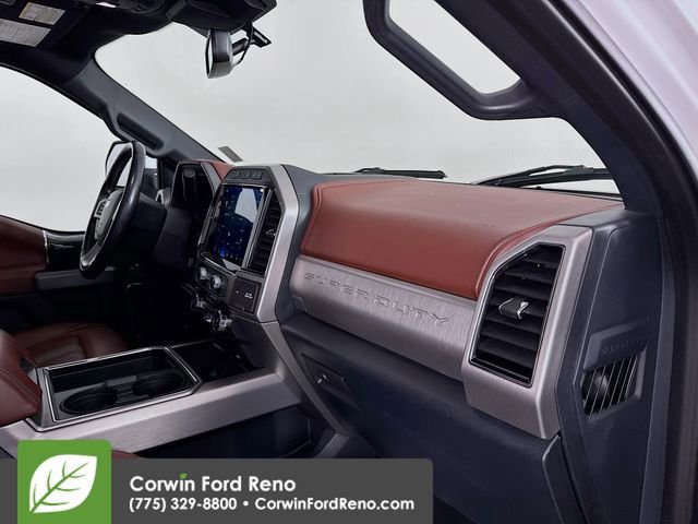 Certified 2022 Ford F450 Platinum w/ FX4 Off-Road Package image 31