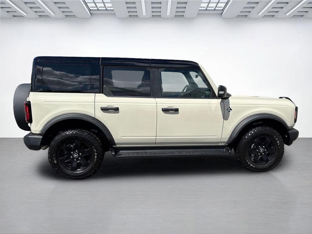 Certified 2025 Ford Bronco Outer Banks AWD/4WD image 2