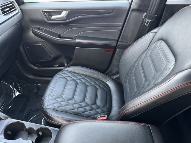 Certified 2023 Ford Escape ST-Line Elite w/ Premium Technology Package image 28