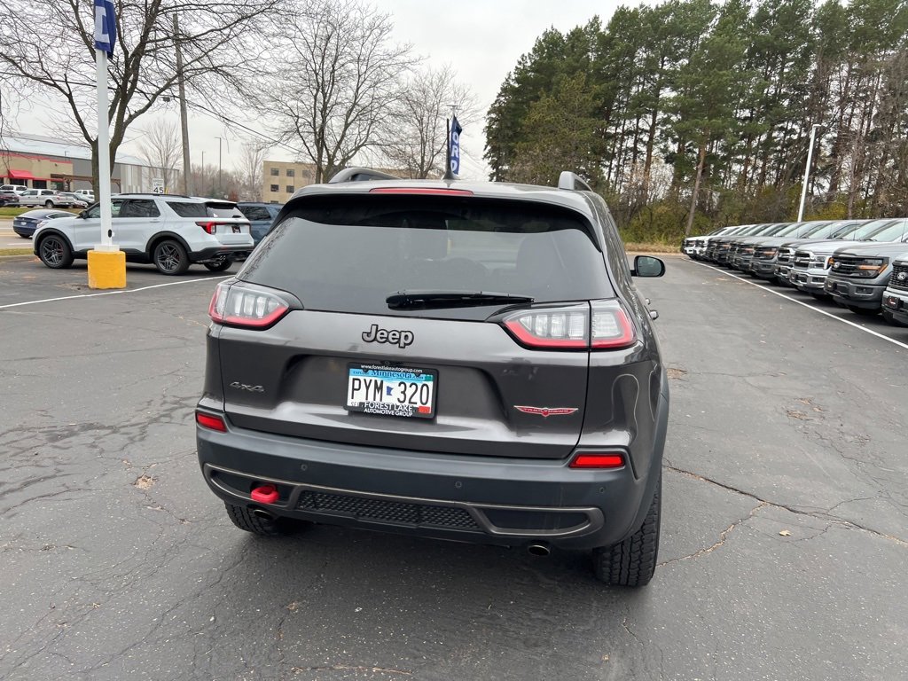 Used 2019 Jeep Cherokee Trailhawk w/ Cold Weather Group image 3