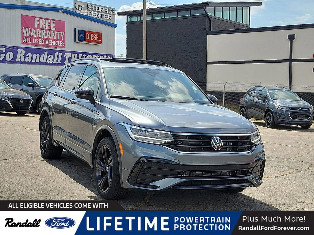 Used 2024 Volkswagen Tiguan SE R-Line w/ MDO Package, Three-Row FWD image 1