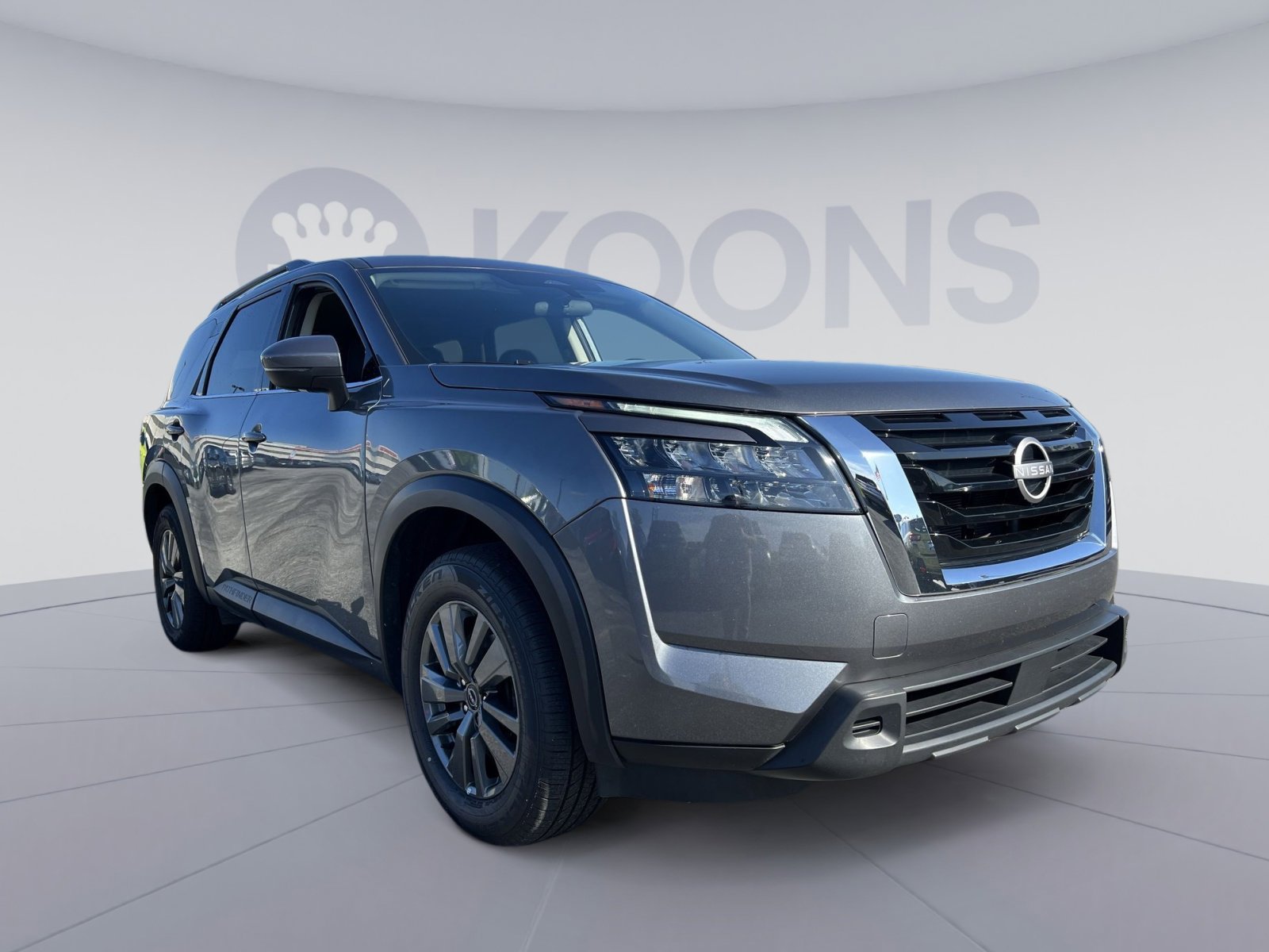 Used 2024 Nissan Pathfinder SV FWD image 18