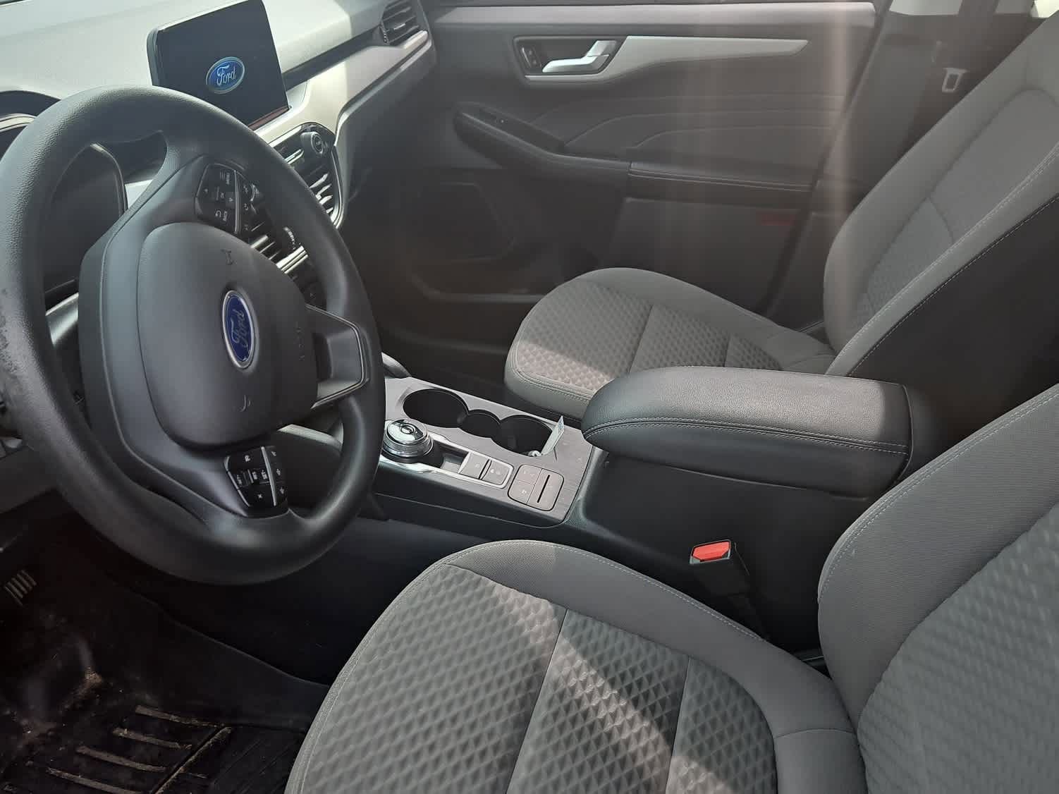 Certified 2021 Ford Escape SE w/ SE Sport Appearance Package image 14