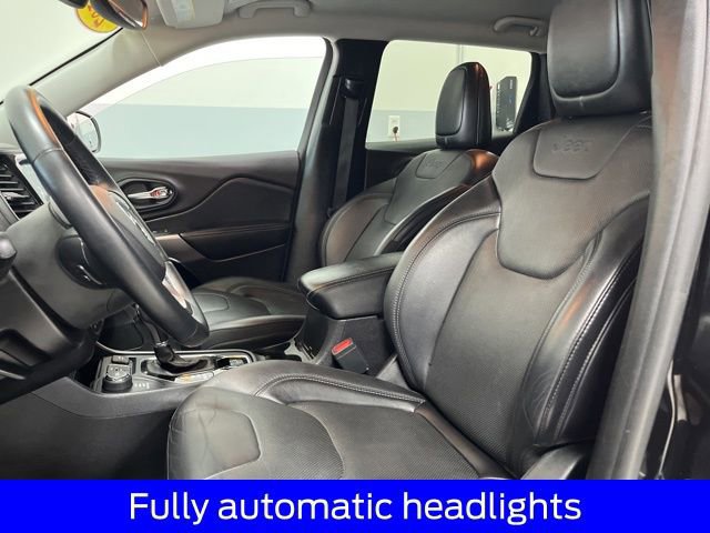 Used 2019 Jeep Cherokee Limited image 20