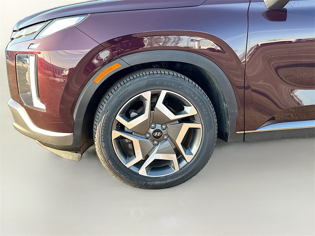 Used 2023 Hyundai Palisade Limited image 23