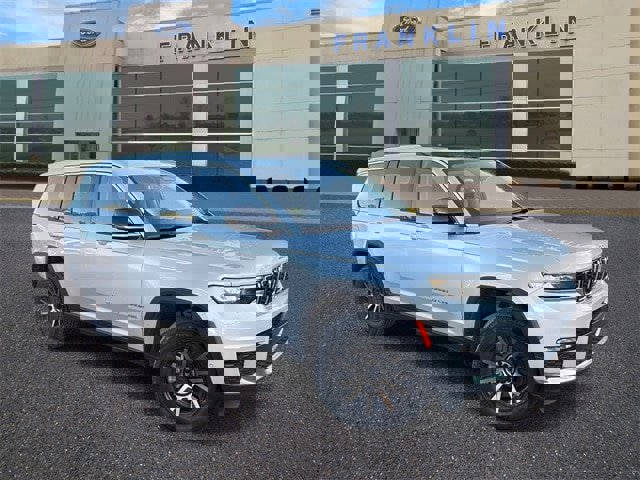 Used 2022 Jeep Grand Cherokee L Limited w/ Luxury Tech Group II