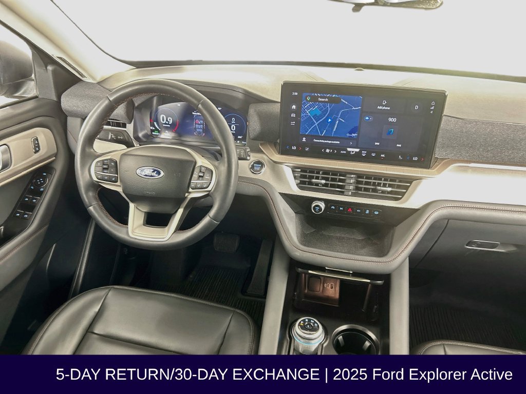 Certified 2025 Ford Explorer Active w/ Active Comfort Package AWD/4WD image 28