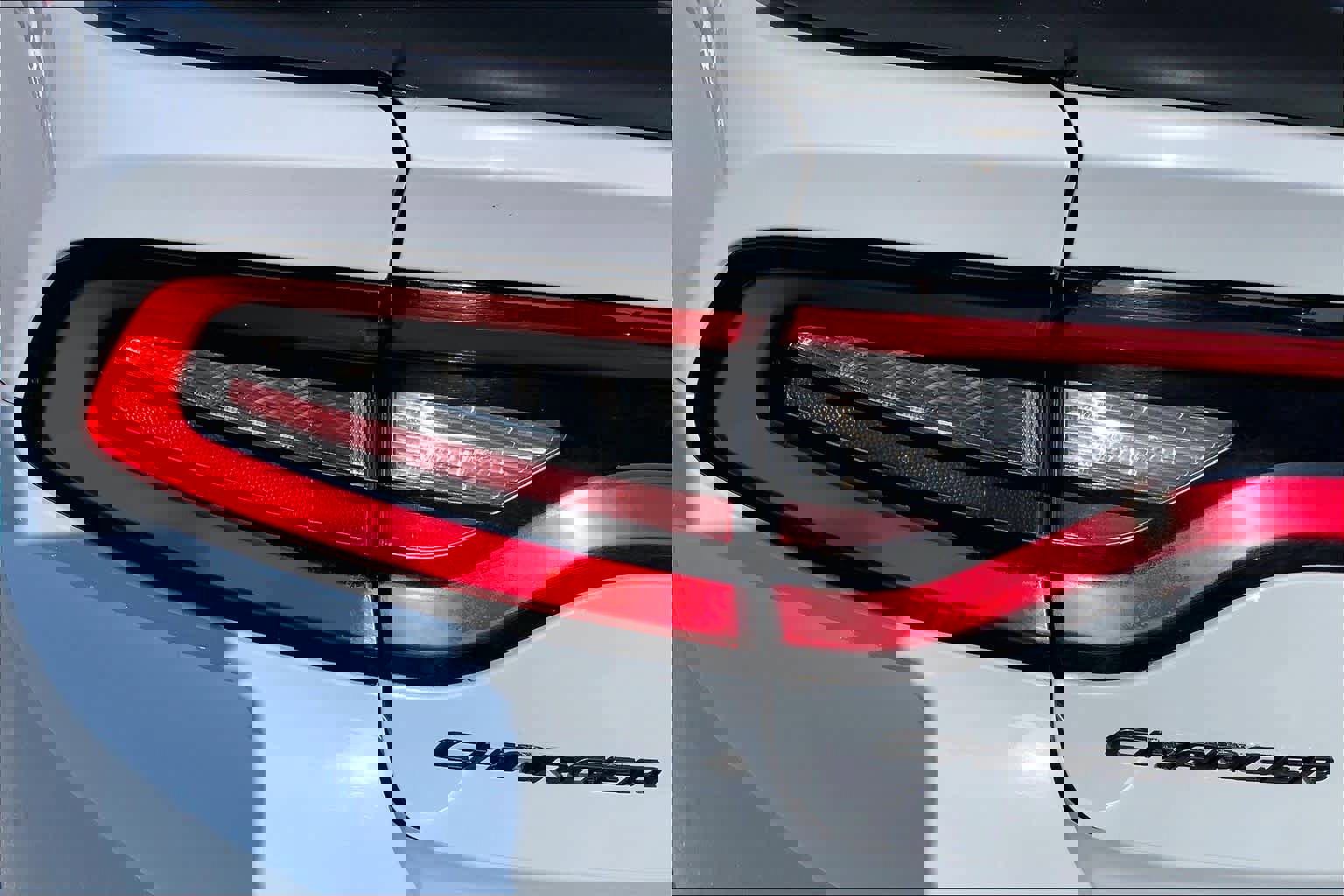 Used 2022 Dodge Charger SXT w/ Blacktop Package image 29